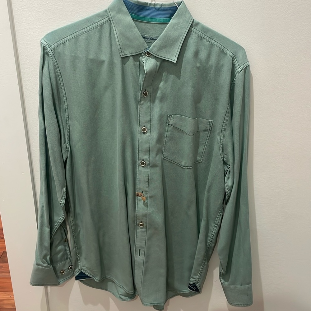 Tommy Bahama men’s shirt